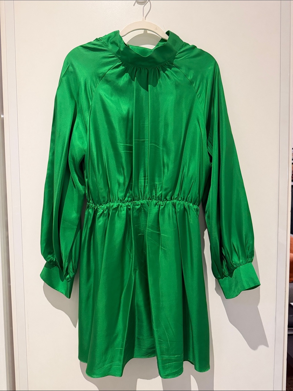 SAMSOE Bright Green Silk Mini Dress with Elastic Waist